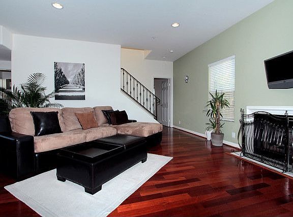 4th image of 5342 Driftwood St