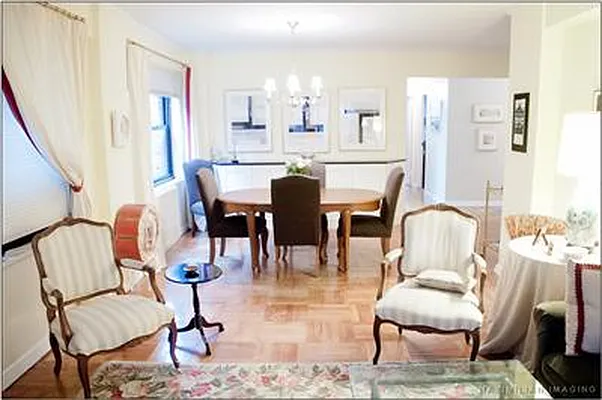 Sold by Bank Neary | media 31