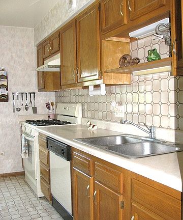 3rd image of 680 Catherine Ct #A