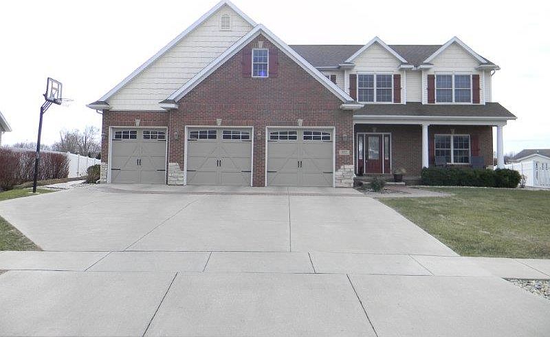 1st image of 607 N Cimmeron Dr