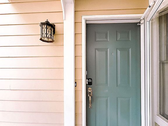 Front Door w/ Keypad