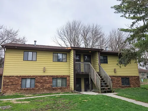 4-plex in West-Central Ames Photo 1