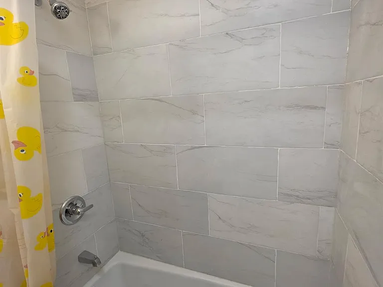 4125 Kissena Blvd #2J — Photo 7