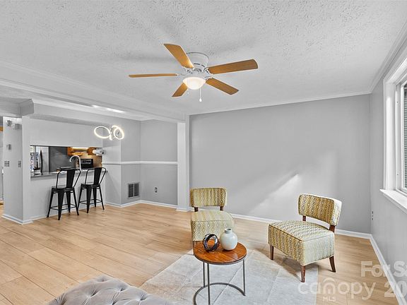 5th image of 7320 Pebblestone Dr APT F
