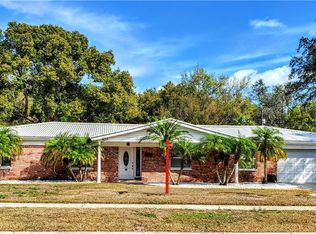 706 Village Pl, Brandon, FL 33511