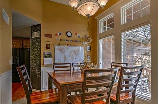 4th image of 13975 Cole Crossing Ct