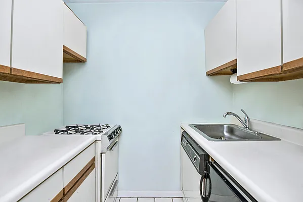 Sold by Keller Williams NYC | media 13