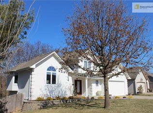 1501 SW Fredrick Dr, Lees Summit, MO 64081