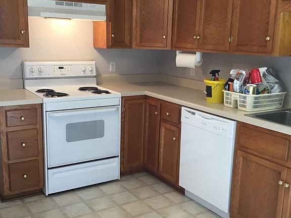 5th image of 2339 Moir St NE