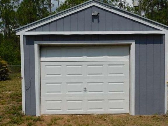 2nd image of 2219 Wellington Ave
