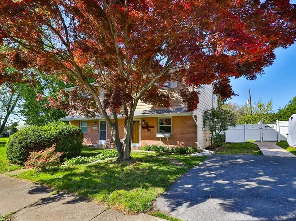802 Poplar St, Catasauqua, PA 18032