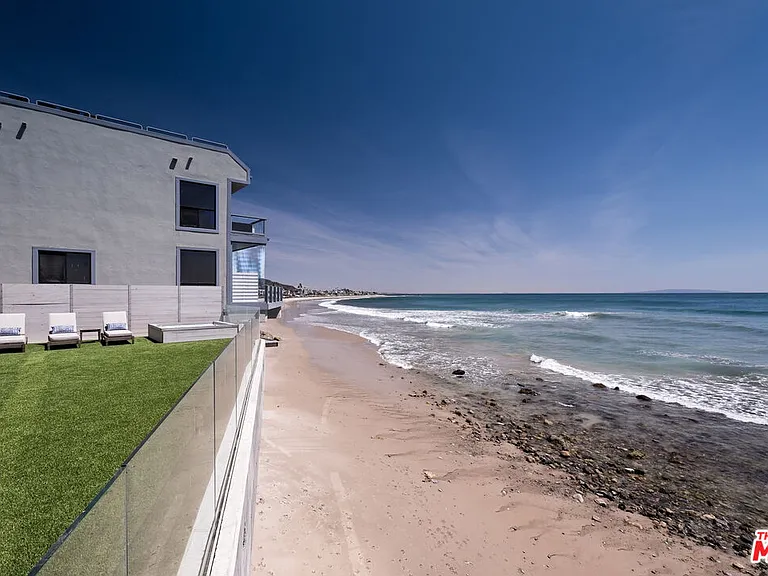 23956 Malibu Rd — Photo 25