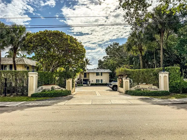 8605 SW 68th Ct #7, Pinecrest, FL 33156