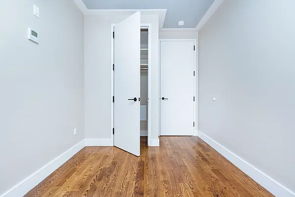 Rented by Nooklyn NYC LLC | media 16