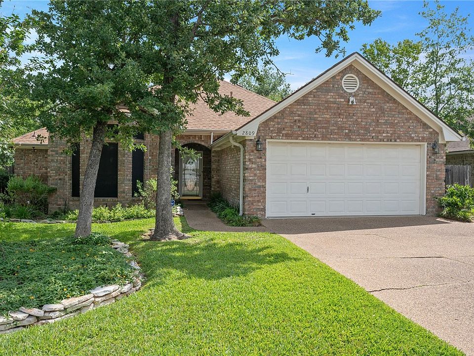 1st image of 2809 Arroyo Ct N