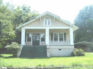 109 W Belvue Rd, Greenville, SC 29609