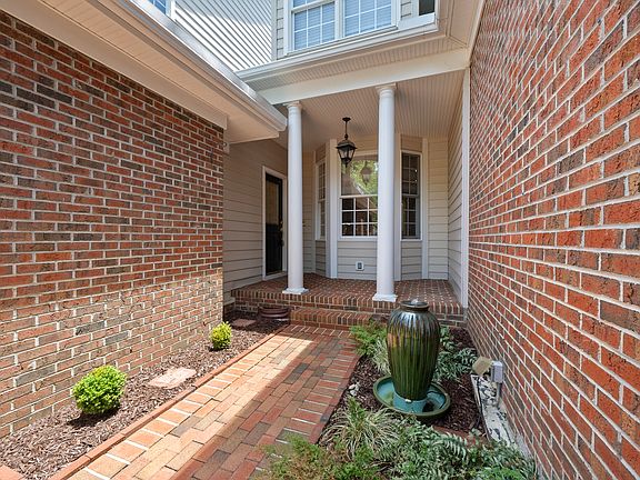 2nd image of 3403 Barron Berkeley Way