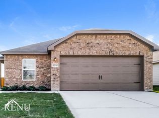17045 Dusty Boots Ln, Elgin, TX 78621