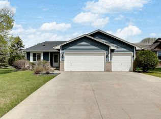 5024 92nd Cres, Minneapolis, MN 55443