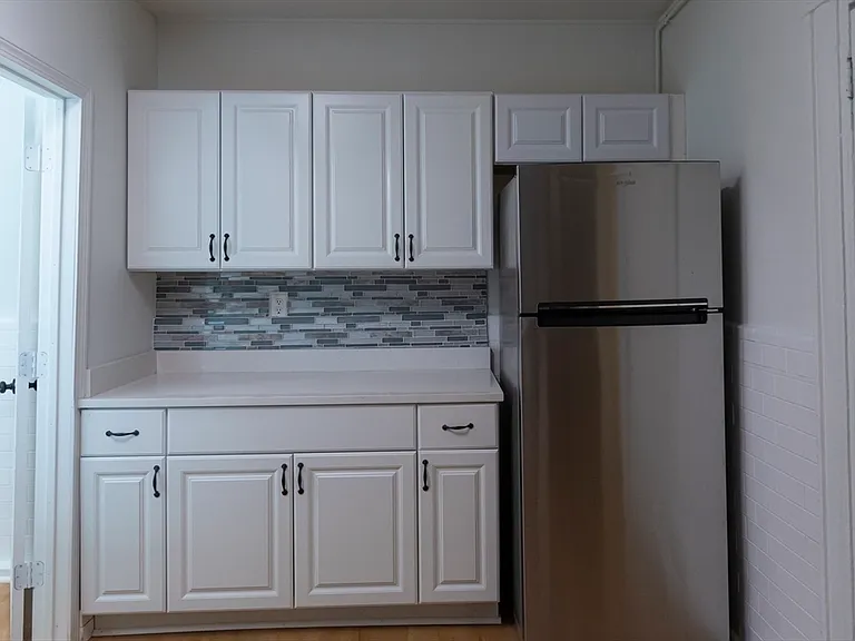 144 Salem St #4 — Photo 2