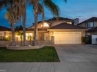 19927 Silvercrest Ln, Riverside, CA 92508