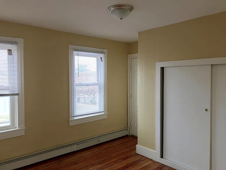 110 Gesler St #3 — Photo 7