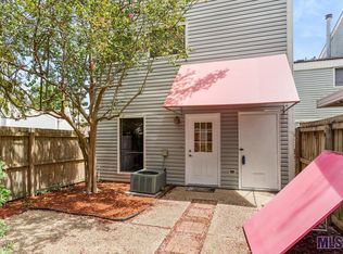 8424 E Cypress Point Ct, Baton Rouge, LA 70809