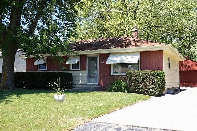 1st image of 2410 W Alvina Ave