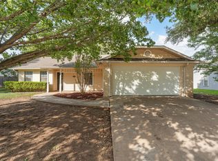 1010 December Dr, Hewitt, TX 76643