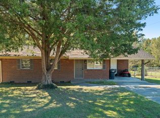 102 Circle Dr, Sumrall, MS 39482