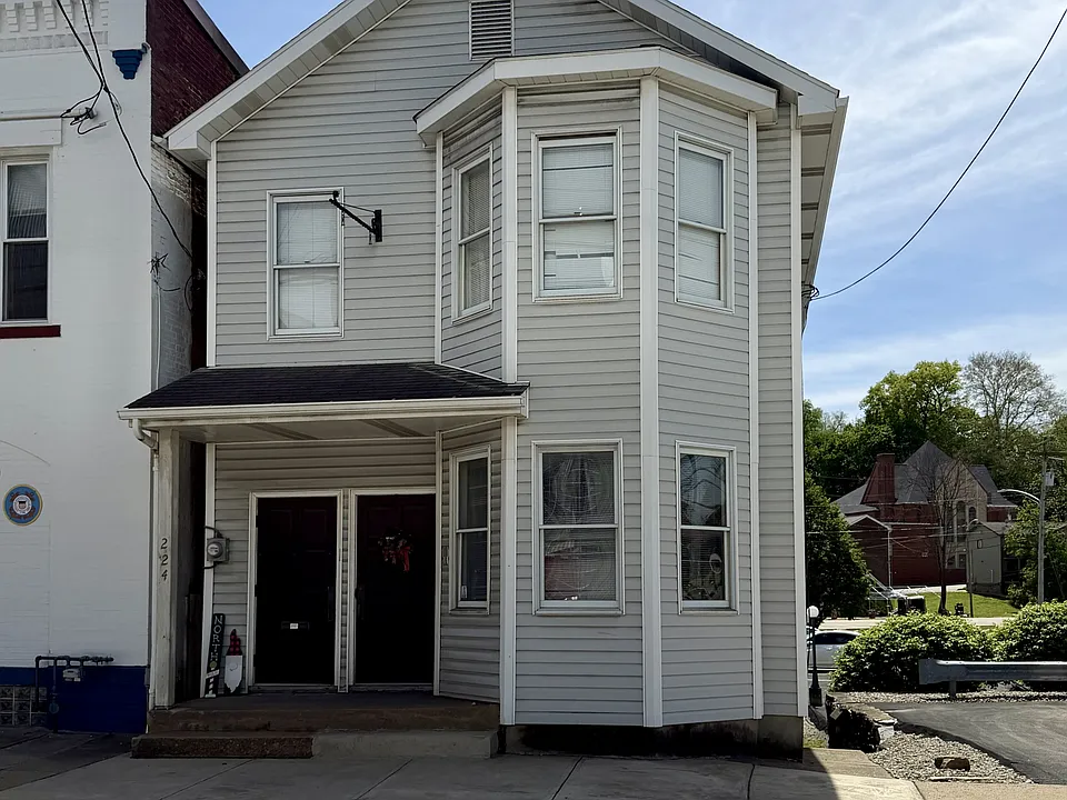 224 W Otterman St #1
