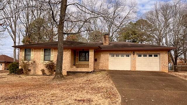 1st image of 3199 Timberland Dr