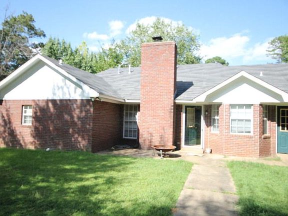 2nd image of 2112 Harris Dr