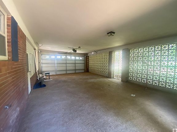 5th image of 330 Malone Rd