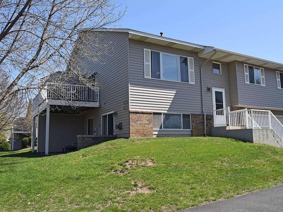 1st image of 15881 Gooseberry Way
