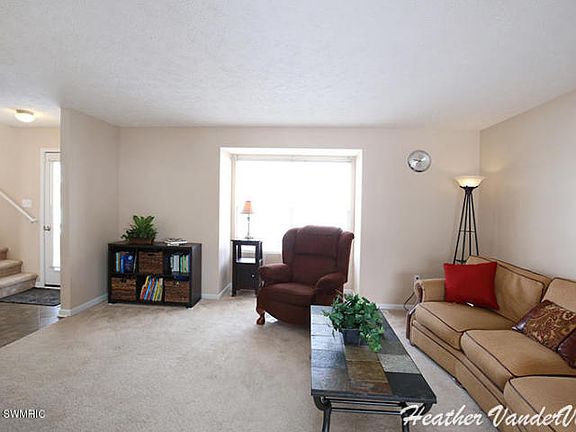 5th image of 4602 Lytham Dr