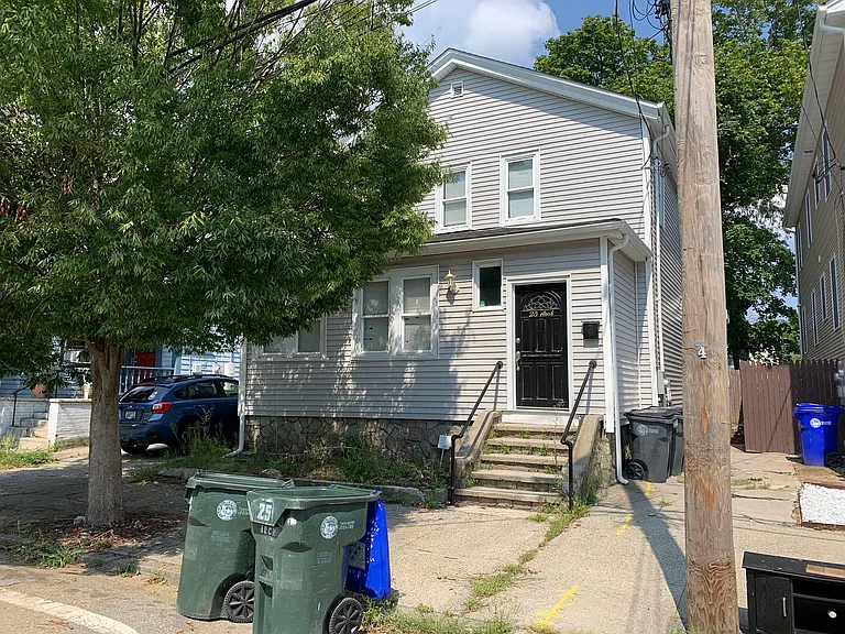 25 Arch St #2 — Photo 12