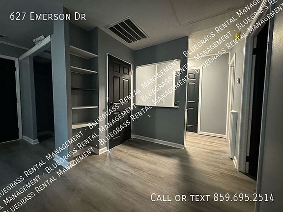 5th image of 627 Emerson Dr