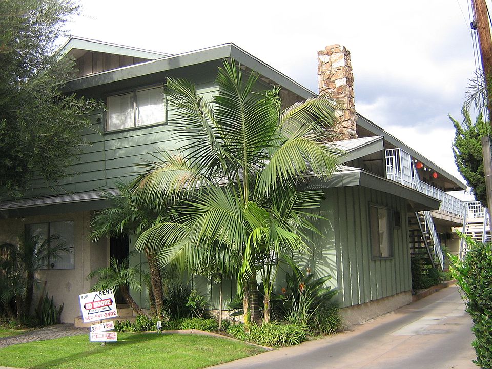 8135 Stewart & Gray
