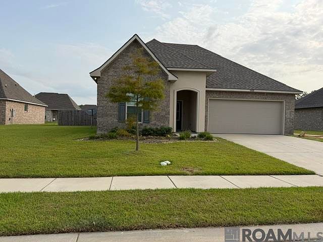 1st image of 4808 Belmont Dr
