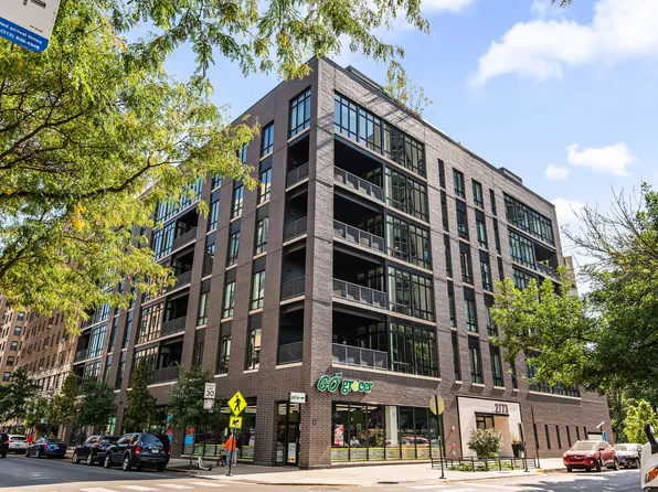 2773 N Hampden Ct #401, Chicago, IL 60614