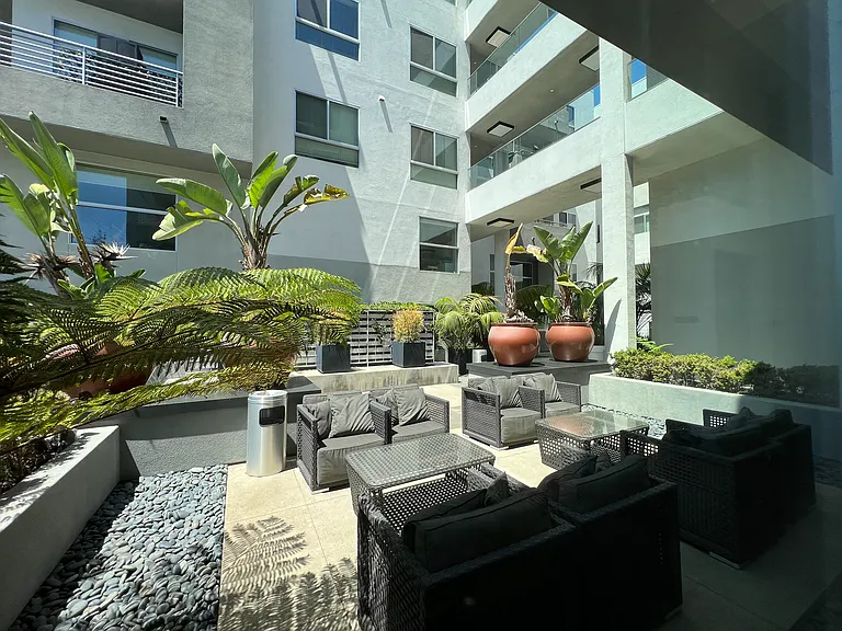 1730 Sawtelle Blvd #306 — Photo 16