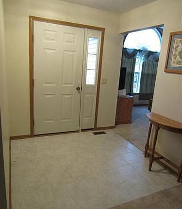 3rd image of 1709 Lemar Dr