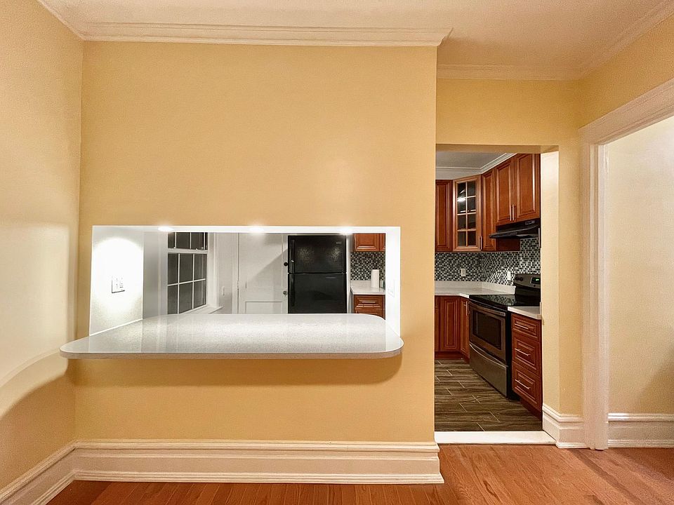 1st image of 502 River St Unit 1E