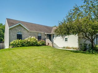 2311 Colby Dr, McHenry, IL 60050