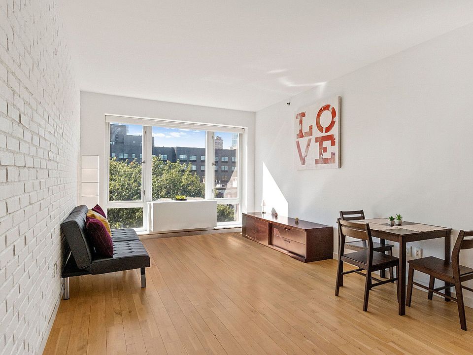 1st image of 541 Washington Ave Unit 605