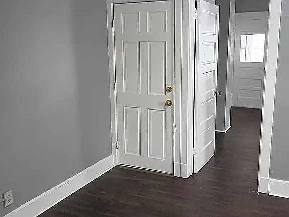 19 Seymour St #3 — Photo 1