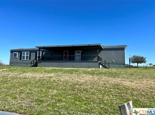 1094 County Road 338, Shiner, TX 77984