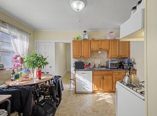 28 1st St #B, Stamford, CT 06905