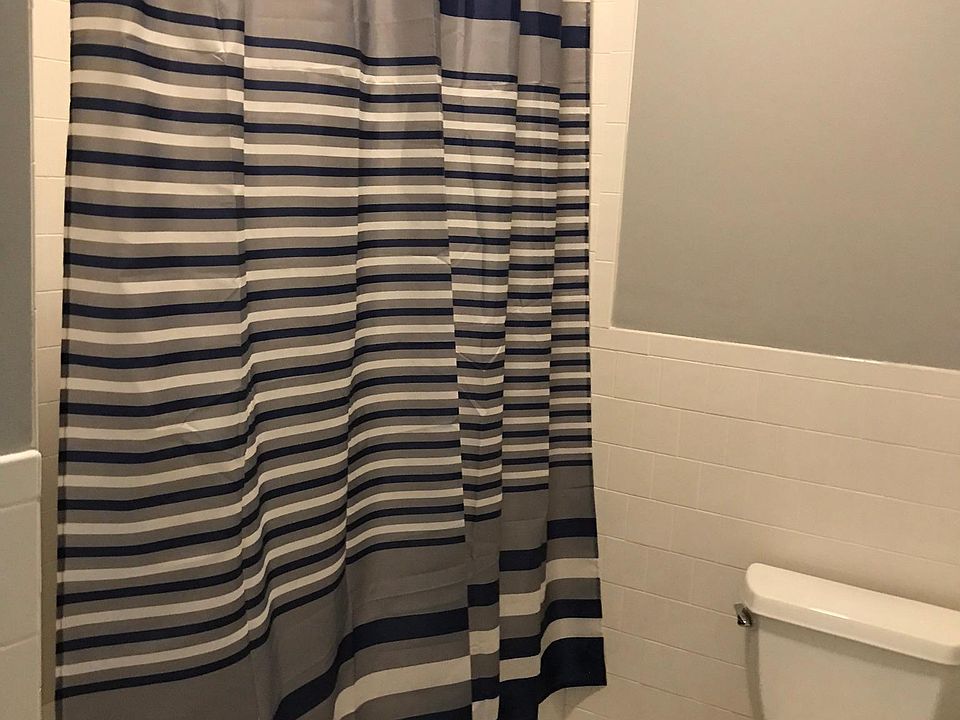 21 Woodside Ave West Warwick RI Zillow